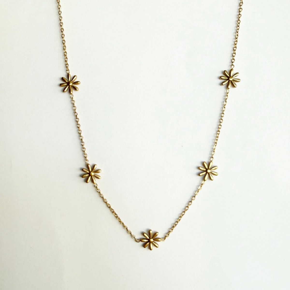 Daisy Necklace