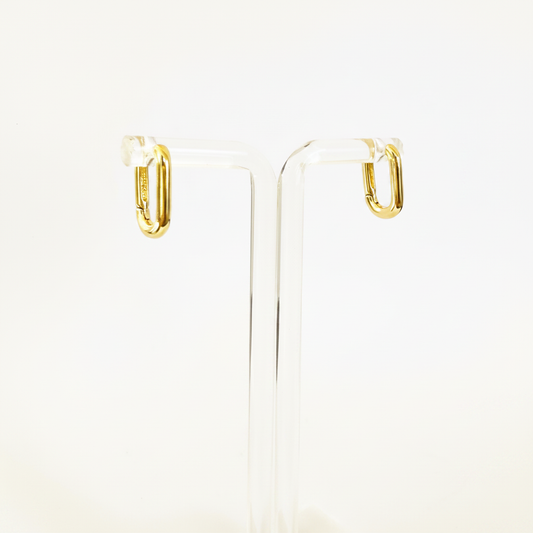 Polished Oval Gold Hoop Earrings - Fixed Lighting